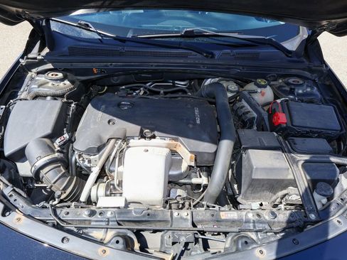 Used 2016 Chevrolet Malibu Premier FWD image 31