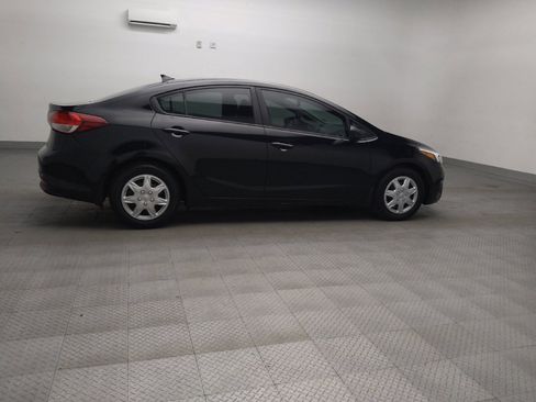 Used 2017 Kia Forte LX w/ LX Popular Package FWD image 10