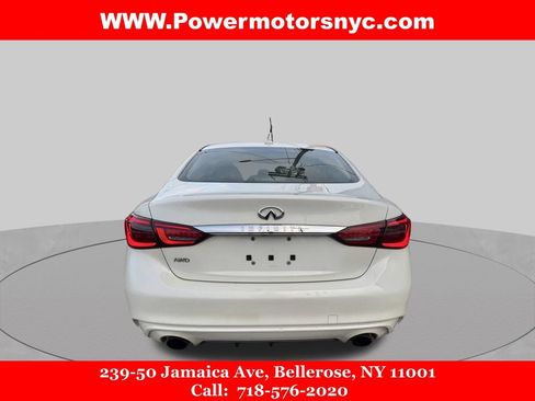 Used 2018 INFINITI Q50 Luxe w/ Essential Package (3.0T Luxe) AWD/4WD image 4