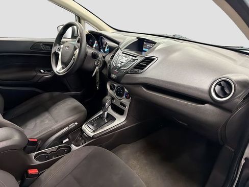 Used 2019 Ford Fiesta SE image 30
