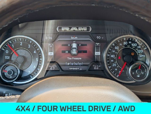 Used 2019 RAM 1500 Laramie AWD/4WD image 18