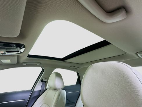 Used 2020 Hyundai Sonata SEL w/ Premium + Sunroof Package FWD image 27