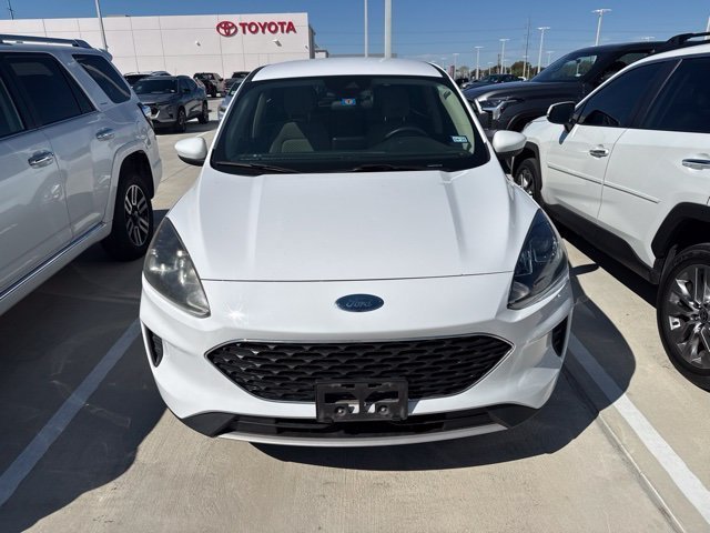 Used 2020 Ford Escape SE FWD image 3