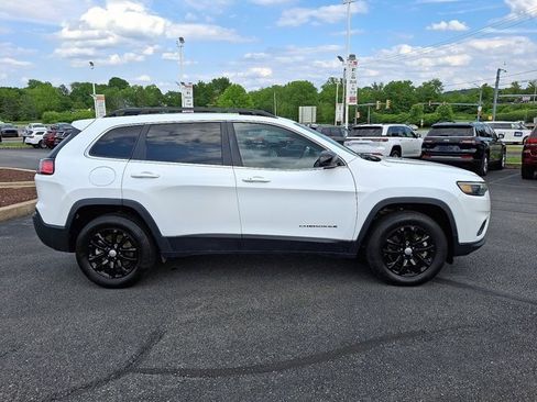 Certified 2022 Jeep Cherokee Latitude Lux image 8