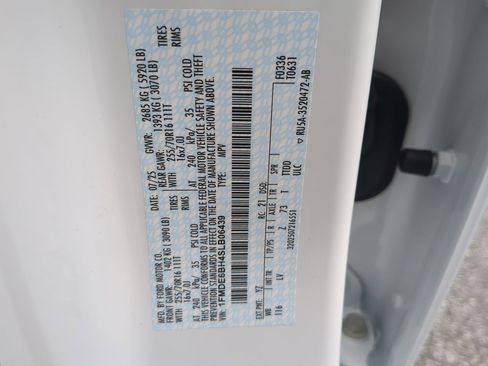 New 2025 Ford Bronco 4-Door image 25