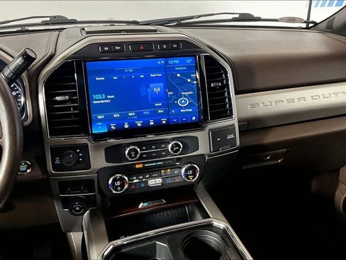 Used 2022 Ford F250 King Ranch w/ King Ranch Ultimate Package AWD/4WD image 5