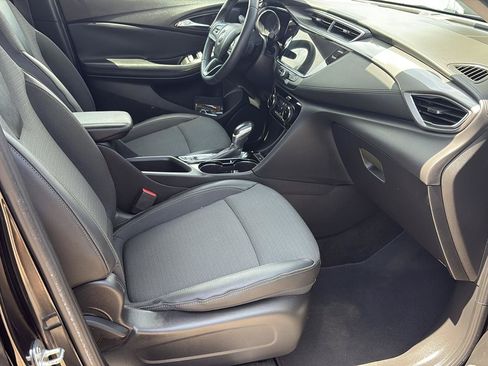 Used 2022 Buick Encore GX Preferred w/ Sport Touring Package FWD image 18