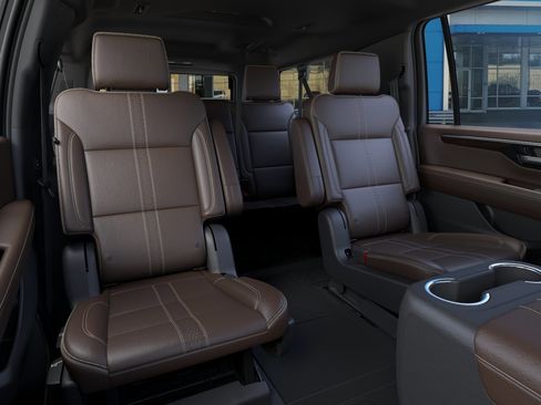 New 2026 Chevrolet Suburban High Country AWD/4WD image 18