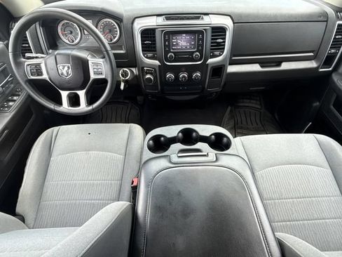 Used 2021 RAM 1500 Classic SLT RWD image 11