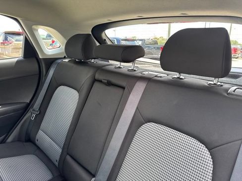 Used 2018 Hyundai Kona SEL FWD image 20