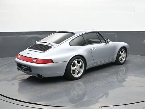 Used 1995 Porsche 911 Carrera RWD image 17