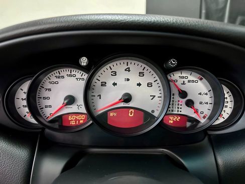 Used 2000 Porsche 911 Cabriolet image 22