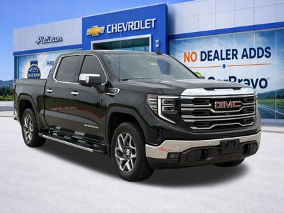 Used 2024 GMC Sierra 1500 SLT w/ SLT Premium Plus Package