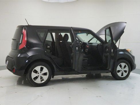 Used 2015 Kia Soul image 13