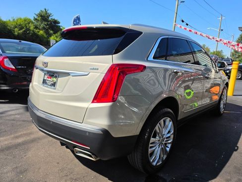 Used 2017 Cadillac XT5 Premium Luxury AWD/4WD image 3