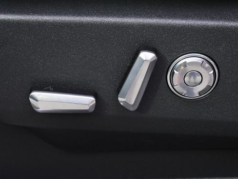 New 2026 Lincoln Navigator Black Label AWD/4WD image 14