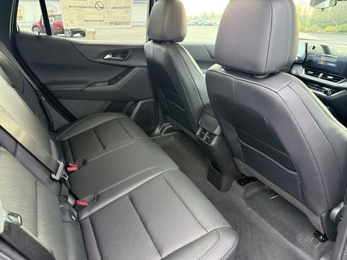 New 2026 Chevrolet Equinox LT w/ Convenience Package II image 10