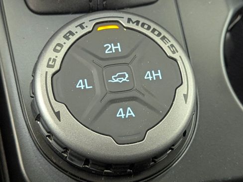 New 2025 Ford Bronco Badlands image 28