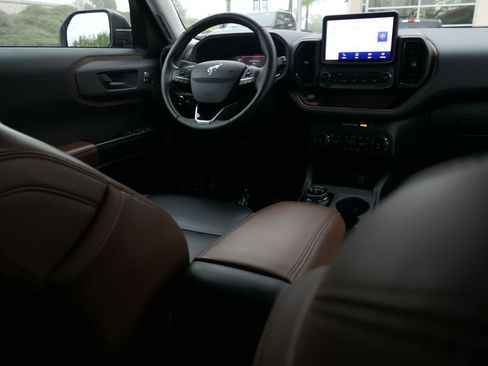 Used 2023 Ford Bronco Sport Outer Banks w/ Tech Package image 27