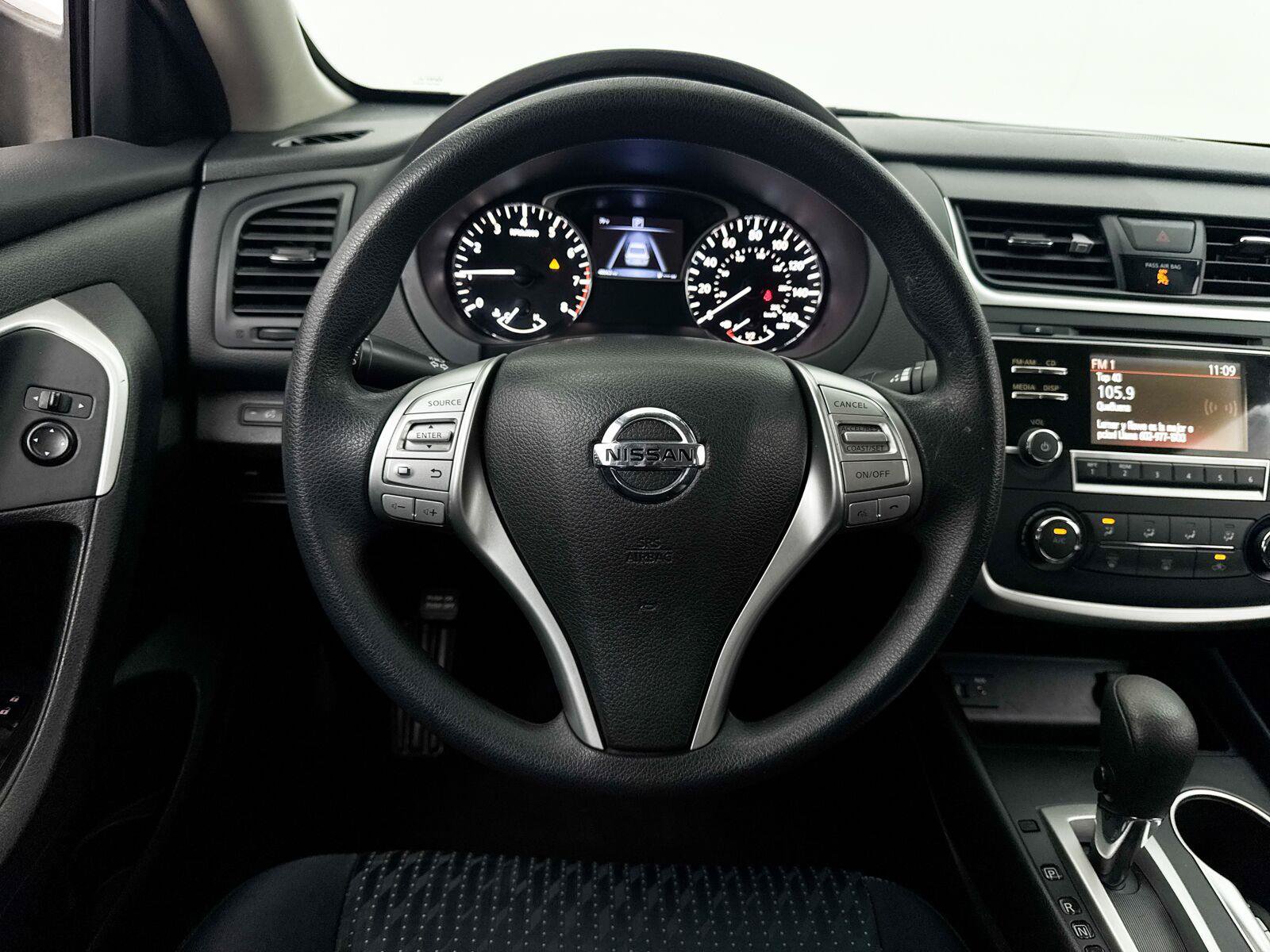 Used 2016 Nissan Altima 2.5 S w/ Power Driver Seat Package FWD image 5