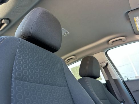 Used 2018 Chevrolet Trax LS AWD/4WD image 17