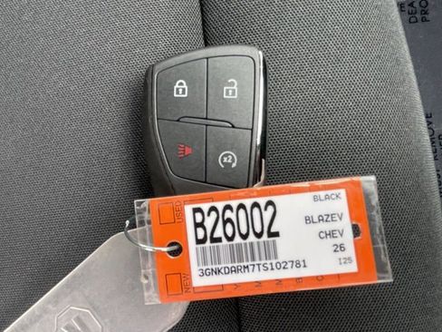 New 2026 Chevrolet Blazer EV LT image 33