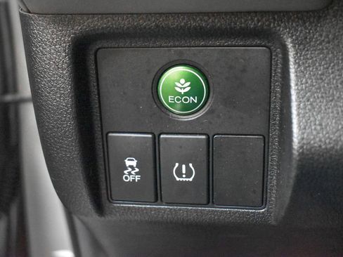 Used 2016 Honda HR-V LX image 18