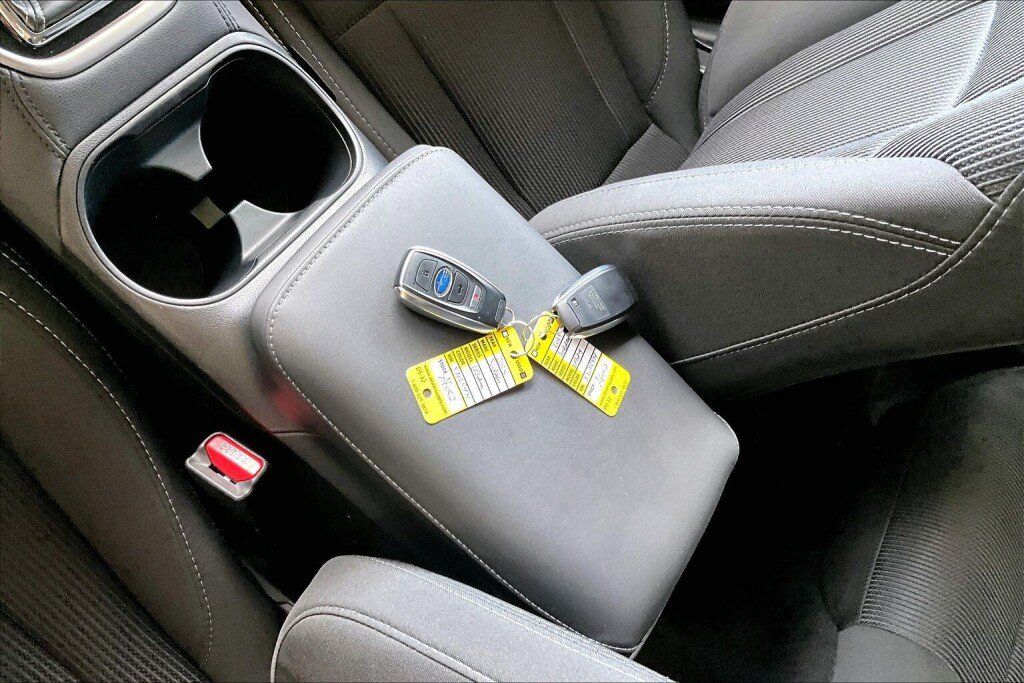 Certified 2025 Subaru Legacy Premium AWD/4WD image 17