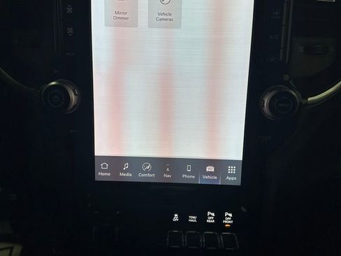 Used 2025 RAM 2500 Laramie image 31