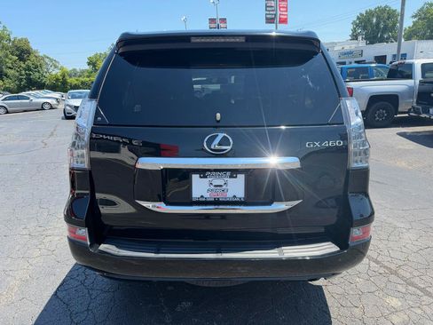 Used 2018 Lexus GX 460 Premium w/ Premium Package AWD/4WD image 6