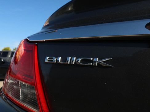 Used 2011 Buick Regal CXL w/ RL3 Preferred Equipment Group image 10