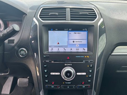 Used 2018 Ford Explorer Sport AWD/4WD image 20