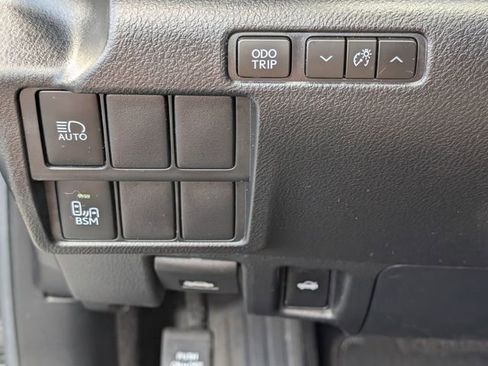 Used 2020 Lexus IS 300 w/ Accessory Package 2 image 36