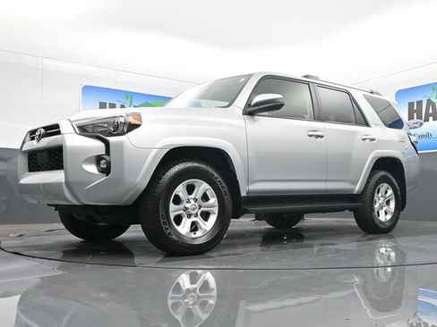 Used 2024 Toyota 4Runner SR5 image 8