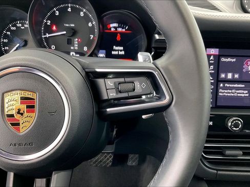 Used 2022 Porsche Macan AWD/4WD image 24