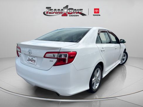 Used 2014 Toyota Camry SE FWD image 7