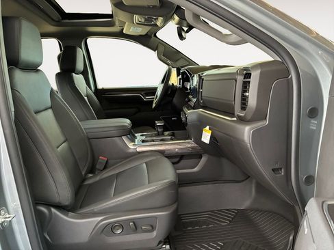 New 2026 Chevrolet Silverado 1500 LTZ AWD/4WD image 15