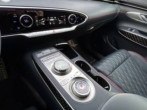 Used 2024 Genesis GV70 3.5T Sport w/ Sport Prestige Package image 13