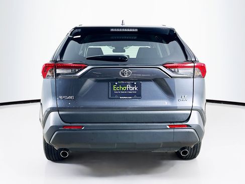 Used 2025 Toyota RAV4 LE AWD/4WD image 7