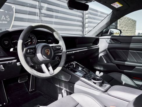 Used 2022 Porsche 911 Carrera 4 GTS w/ Premium Package AWD/4WD image 2