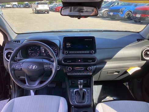 Used 2023 Hyundai Kona SEL w/ Convenience Package AWD/4WD image 15