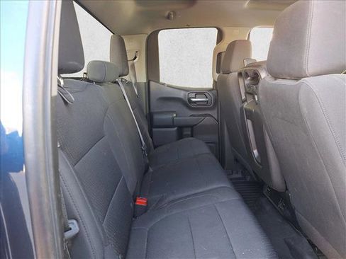 Used 2020 Chevrolet Silverado 1500 Custom w/ Custom Value Package image 16