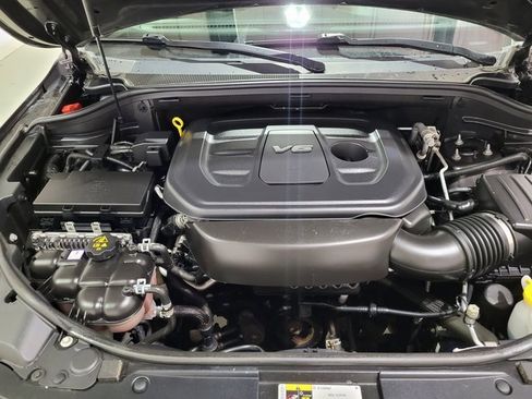 Used 2016 Jeep Grand Cherokee Limited image 26