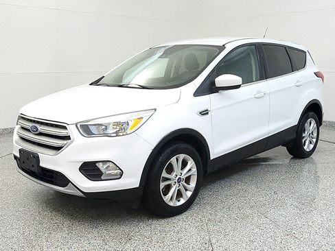 Used 2019 Ford Escape SE AWD/4WD image 1