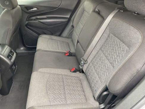 Used 2022 Chevrolet Equinox LT image 11