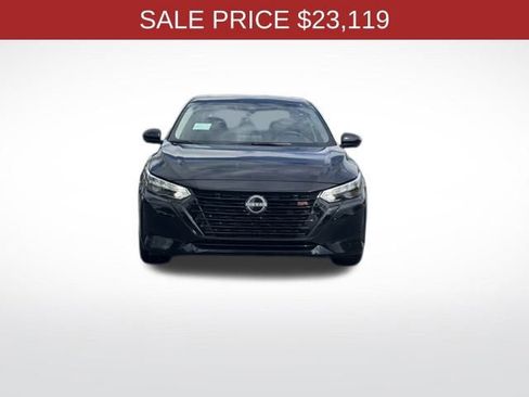 New 2025 Nissan Sentra SR image 4