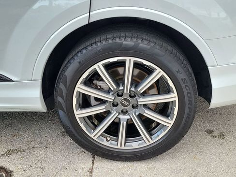 Used 2023 Audi Q7 2.0T Premium Plus w/ Premium Plus Package image 16