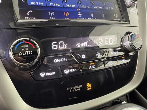 Used 2020 Nissan Murano Platinum w/ Cargo Package AWD/4WD image 22