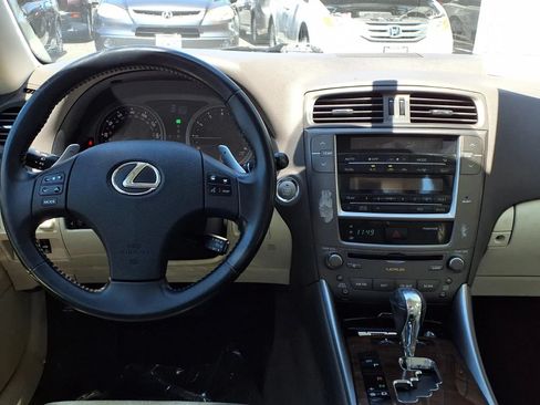 Used 2010 Lexus IS 250 w/ Premium Pkg Value Edition RWD image 18
