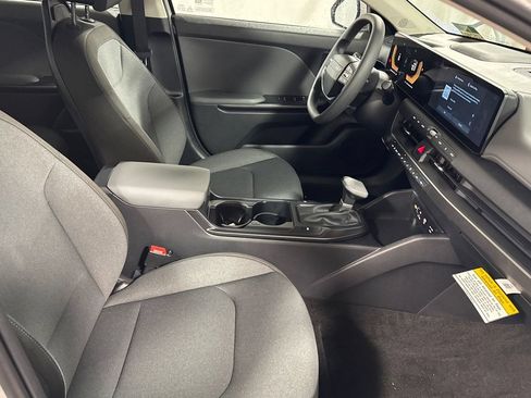 Certified 2026 Kia K4 FWD image 29